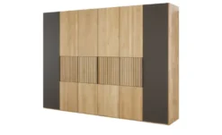 Drehtürenschrank
