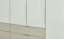 Drehtürenschrank