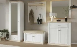 Garderobenschrank