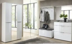 Garderobenschrank