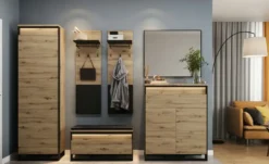 Garderobenschrank