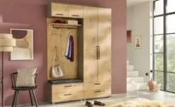 Garderobenschrank