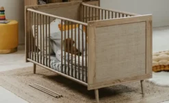 Kinderbett