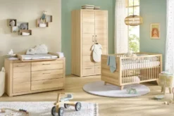 Kleiderschrank
