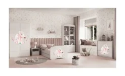 Kleiderschrank