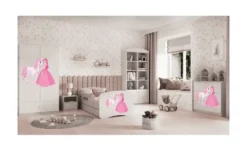 Kleiderschrank