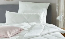 Paradies Leichtsteppbett Kosmo