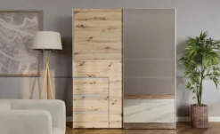 Schwebetürenschrank