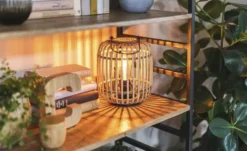 Tischleuchte, 1-flammig, Holzlamellen
